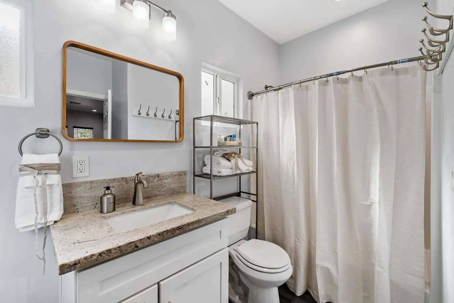 Сasa de vacaciones Cozy 2Bdr, 1Br Home Near Downtown Sacramento
